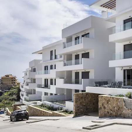 Terraza Mar - Apartment With Rooftop Pool, Carvajal, Fuengirola