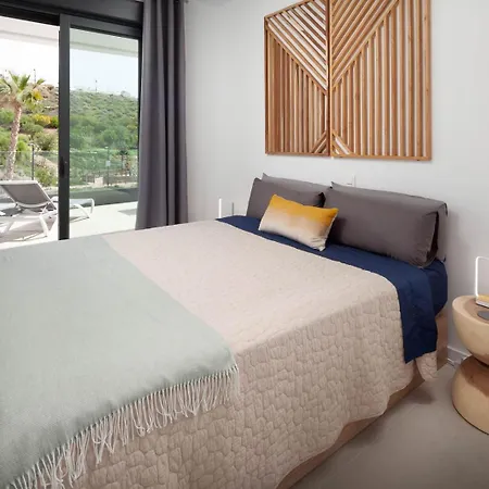 Terraza Mar - Apartment With Rooftop Pool, Carvajal, Fuengirola *