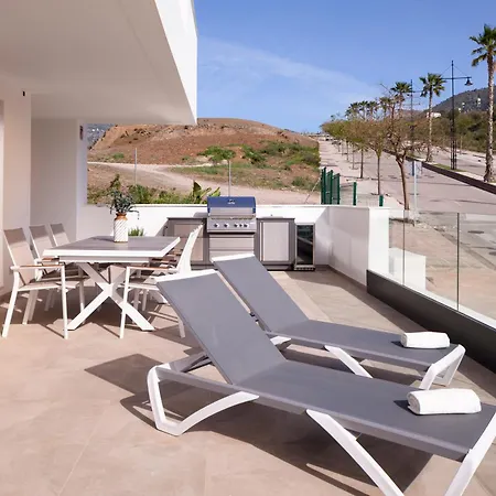 Terraza Mar - Apartment With Rooftop Pool, Carvajal, Fuengirola