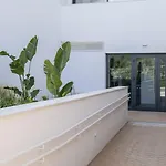 The Middleviews Collection - Terraza Mar By Hwpc