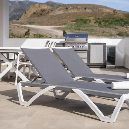 The Middleviews Collection - Terraza Mar By Hwpc *